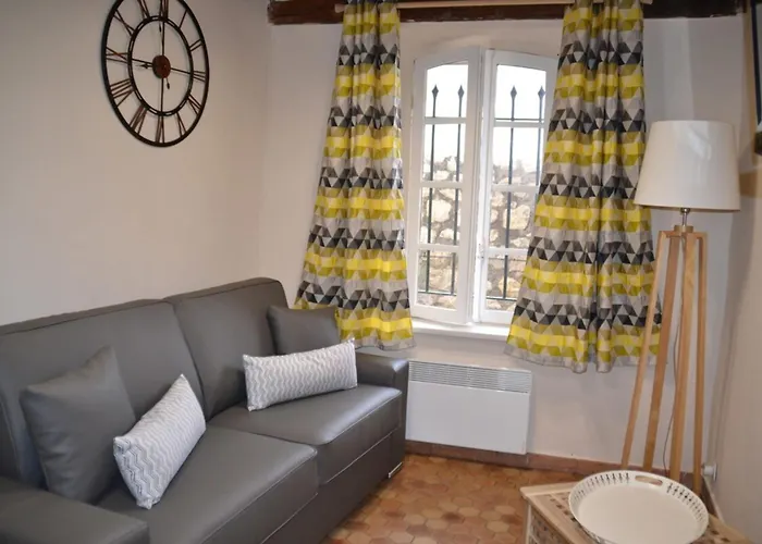 Lovely In Old Town Of 3 Pers Apartament