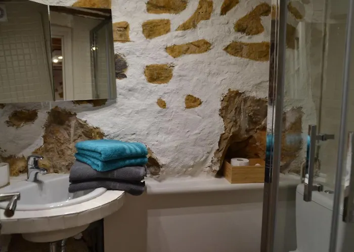 Lovely In Old Town Of 3 Pers